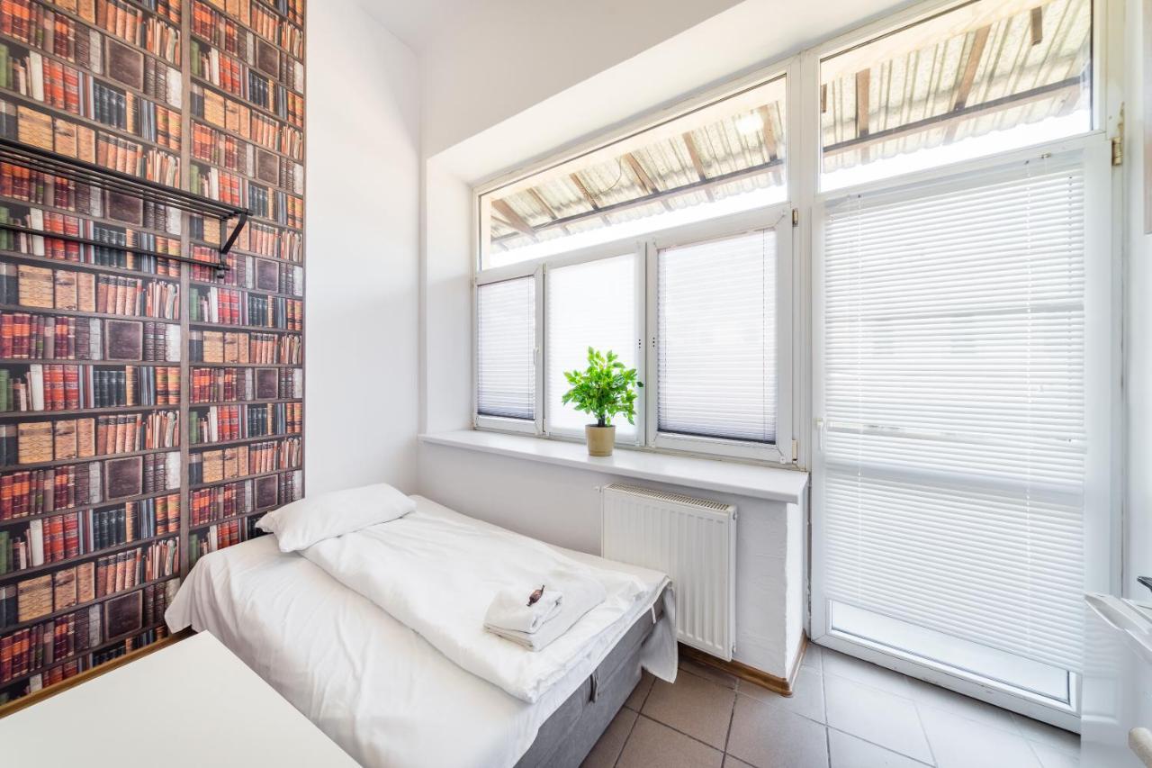 Jm Rooms Lubicz II Kraków Exteriör bild