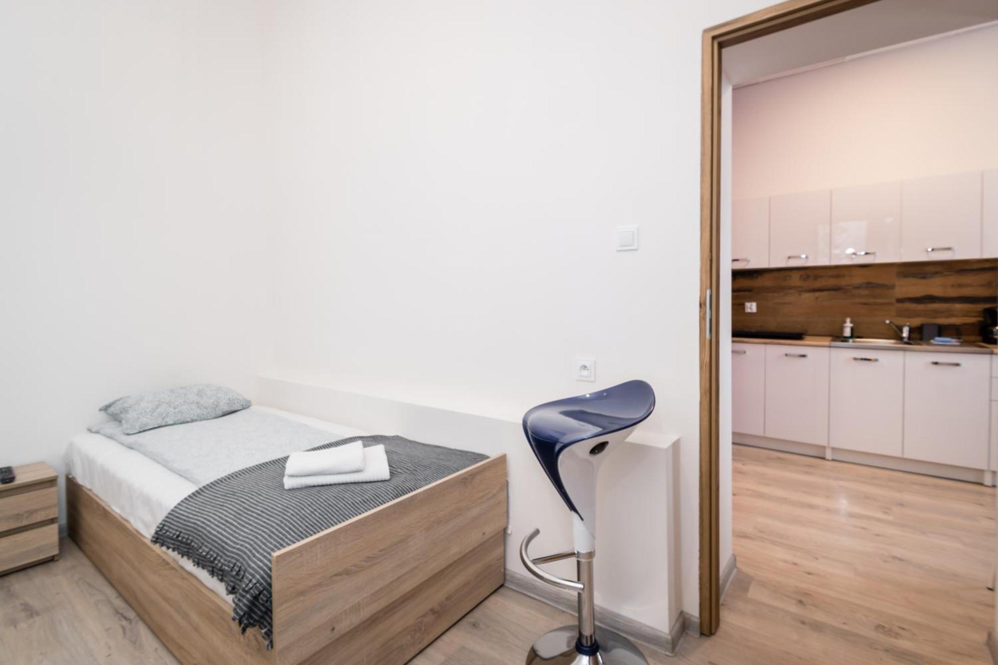 Jm Rooms Lubicz II Kraków Exteriör bild